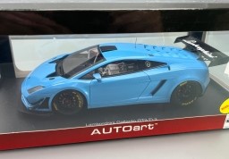 autoart-lamborghini-gallardo-gt3-fl2-blau